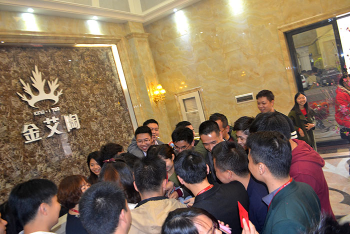 Z6官网新年开工，2017撸起袖子拼命干！