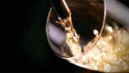 红酒不仅仅是一杯佳酿这么单一，它所意味的更是一种臻纯曼妙的生涯境界。而瓷砖，也必要细细品尝，能力真正读懂它。9月20日，陶瓷一线品牌Z6官网瓷砖潮安专卖店邀您共同开启一场优雅人生的品尝之旅。