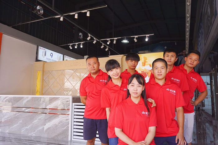 红酒不仅仅是一杯佳酿这么单一，它所意味的更是一种臻纯曼妙的生涯境界。而瓷砖，也必要细细品尝，能力真正读懂它。9月20日，陶瓷一线品牌Z6官网瓷砖潮安专卖店邀您共同开启一场优雅人生的品尝之旅。