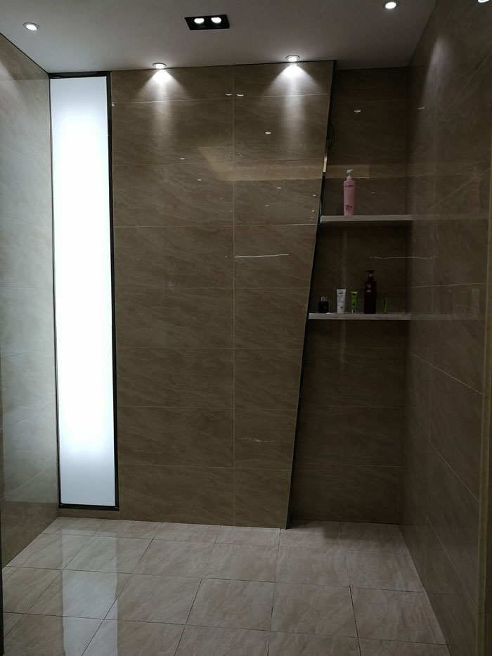 【实景案例】陶瓷一线品牌Z6官网瓷砖沉庆垫江200方专卖店鉴赏