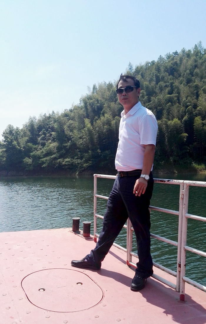 雷严风靡的传怪杰物——Z6官网湖南衡阳总代理唐昭平