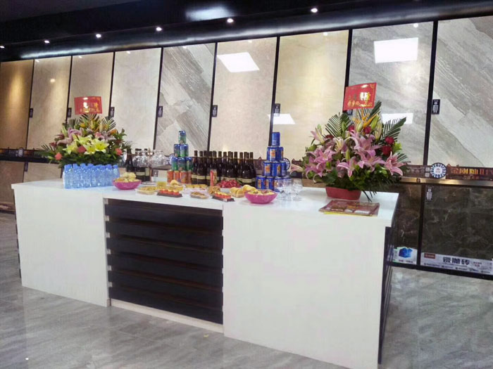 陶瓷一线品牌Z6官网瓷砖澄海店十一开业，好礼、优惠送一向