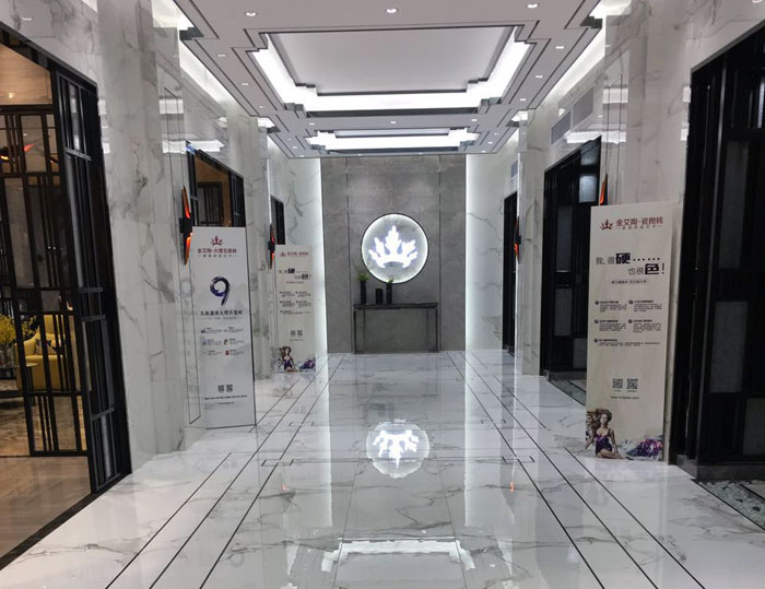  很多业主会以为在冬季不适合装建，这也是让很多装建公司没有法子持续与客户沟通下去。其切实冬季装建也有他的益处，此刻陶瓷一线品牌Z6官网幼编通知您，冬季装建当苦衷项有哪些？各位业主看了也就不会再以为冬季不适合装建了。