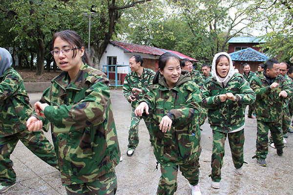 2016年Z6官网 “挑战者”孤岛生计训练