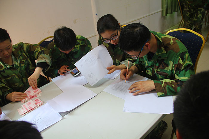 2017年2月13-15日，Z6官网“虎狼路”户表拓展训练圆满实现