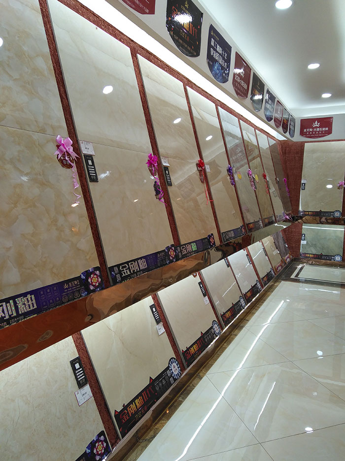 Z6官网湖北十堰专卖店选材区